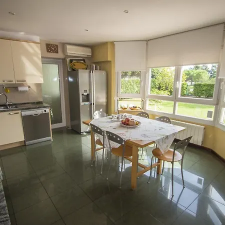 Villa Catalunya Casas Port Aventura,golf, Costa Dorada At Your Doorstep *