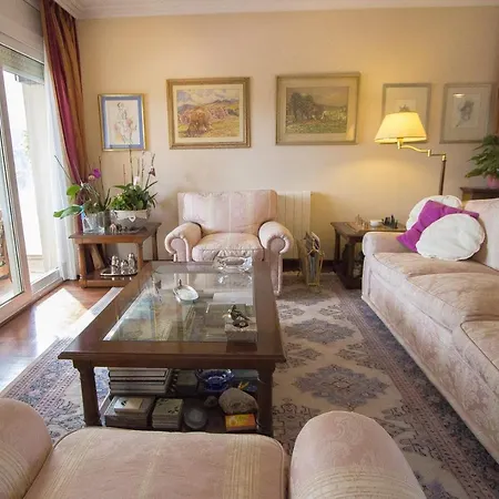 Villa Catalunya Casas Port Aventura,golf, Costa Dorada At Your Doorstep Reus